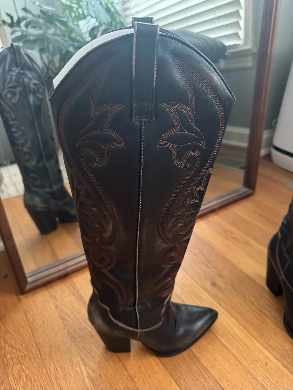 Steve Madden Boots